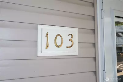 14517 NE 40th Street #F103, Bellevue, WA 98007 - Photo 2