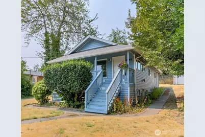 11049 18th Avenue SW, Seattle, WA 98146 - Photo 1