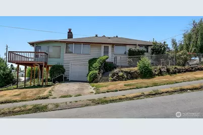 5900 34th Avenue SW, Seattle, WA 98126 - Photo 1