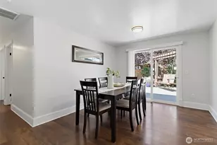 914 S 30th Pl, Renton, WA 98055 - Photo 10