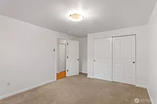 14200 SE 6th St, Bellevue, WA 98007 - Photo 10