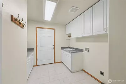 111 Les Saints Road, Sequim, WA 98382 - Photo 32