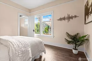 127 NE 58th St, Seattle, WA 98105 - Photo 26