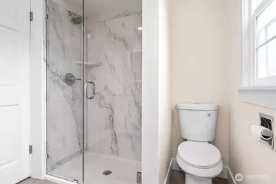 127 NE 58th Street, Seattle, WA 98105 - Photo 24