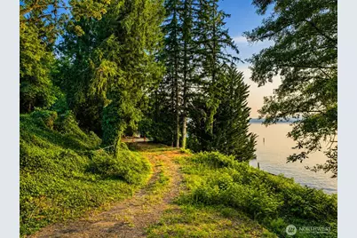 17871 E State Route 106, Belfair, WA 98528 - Photo 10