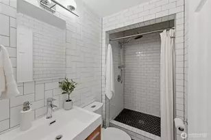 8402 34th St W, Tacoma, WA 98466 - Photo 30