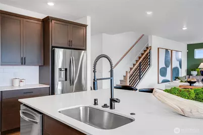 20401 145th Street E, Bonney Lake, WA 98391 - Photo 6