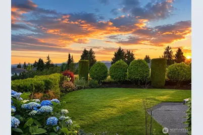 35204 Augusta Place SE, Snoqualmie, WA 98065 - Photo 2