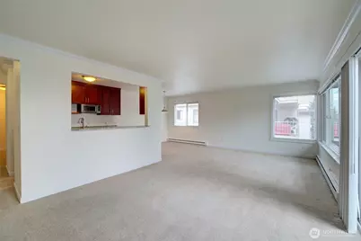11525 Greenwood Avenue N #401, Seattle, WA 98133 - Photo 8
