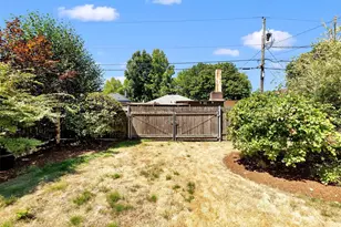 1729 23rd Ave, Longview, WA 98632 - Photo 20