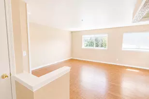 18523 68th St, Kenmore, WA 98028 - Photo 6