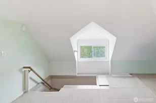6238 Woodlawn Ave N, Seattle, WA 98103 - Photo 24
