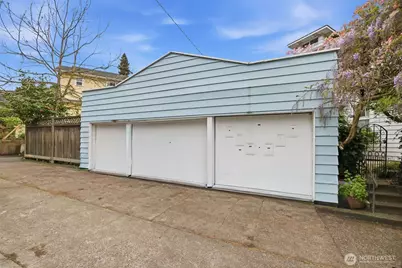 6238 Woodlawn Avenue N, Seattle, WA 98103 - Photo 34