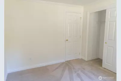 25218 SE 31st Place, Sammamish, WA 98075 - Photo 16