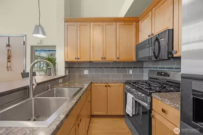 1705 Dock Street #558, Tacoma, WA 98402 - Photo 10