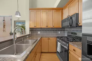 1705 Dock St, Tacoma, WA 98402 - Photo 10