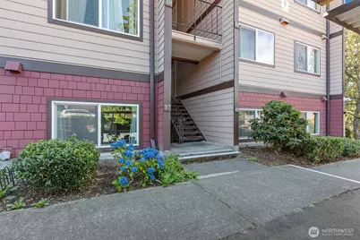 17430 Ambaum Boulevard S #37, Seattle, WA 98148 - Photo 2