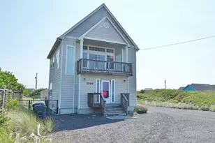 1066 Ocean Shores Blvd SW, Ocean Shores, WA 98569 - Photo 2
