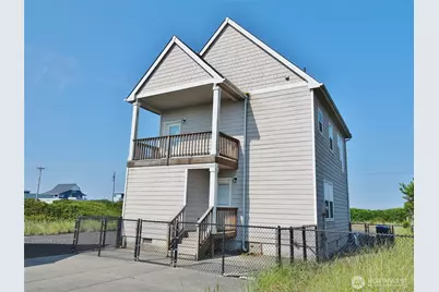 1066 Ocean Shores Boulevard SW, Ocean Shores, WA 98569 - Photo 6