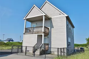 1066 Ocean Shores Blvd SW, Ocean Shores, WA 98569 - Photo 6