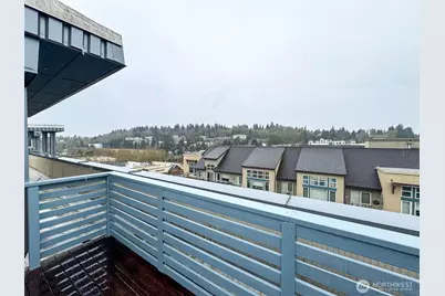 7800 SE 27th Street #504, Mercer Island, WA 98040 - Photo 24