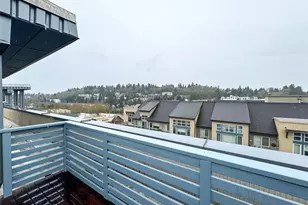 7800 SE 27th St, Mercer Island, WA 98040 - Photo 24
