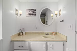 10029 Whitecap Dr NW, Olympia, WA 98502 - Photo 16
