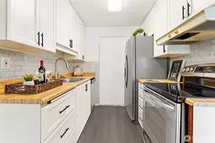2020 Grant Ave S, Renton, WA 98055 - Photo 12