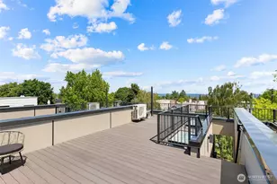 305 17th Ave E, Seattle, WA 98112 - Photo 32