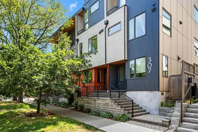 305 17th Avenue E, Seattle, WA 98112 - Photo 34