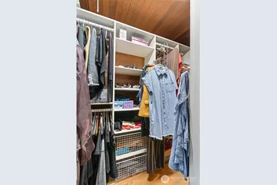 310 NW 75th Street, Seattle, WA 98117 - Photo 12