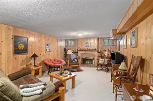 310 NW 75th St, Seattle, WA 98117 - Photo 14
