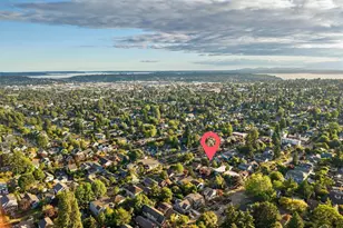 310 NW 75th St, Seattle, WA 98117 - Photo 34