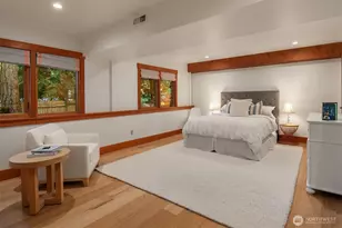 2716 106th Pl SE, Beaux Arts Village, WA 98004 - Photo 24