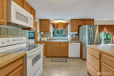 38181 SE Northern Street, Snoqualmie, WA 98065 - Photo 8