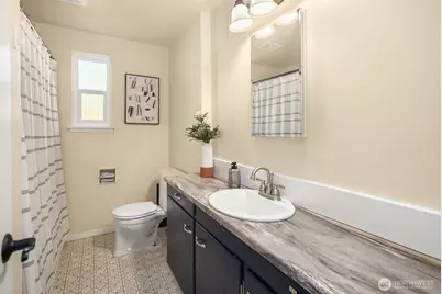 211 N 160th Street, Shoreline, WA 98133 - Photo 16