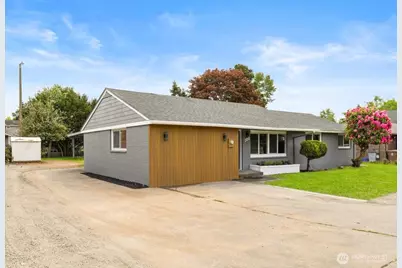 308 E 84 Street, Tacoma, WA 98445 - Photo 2