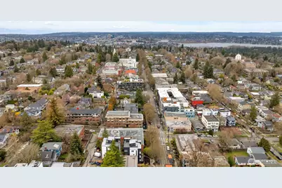 435 19th Avenue E, Seattle, WA 98112 - Photo 30