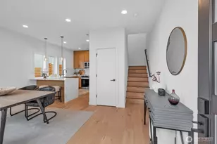 435 19th Ave E, Seattle, WA 98112 - Photo 6