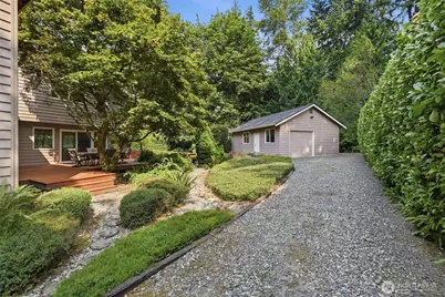 18202 NE 191st Street, Woodinville, WA 98077 - Photo 2