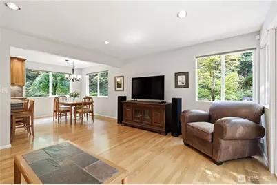 18202 NE 191st Street, Woodinville, WA 98077 - Photo 12