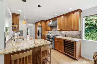 18202 NE 191st Street, Woodinville, WA 98077 - Photo 8