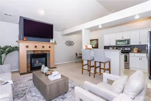 612 228th St SW, Bothell, WA 98021 - Photo 6