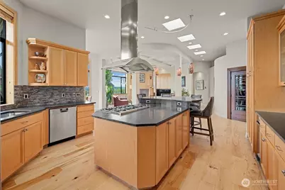 7619 115th Place NE, Kirkland, WA 98033 - Photo 14