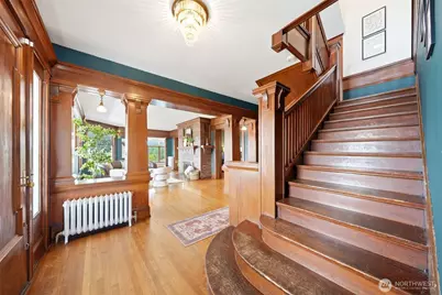 2329 Rucker Avenue, Everett, WA 98201 - Photo 8