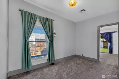 209 Fuller Street, Wenatchee, WA 98801 - Photo 16