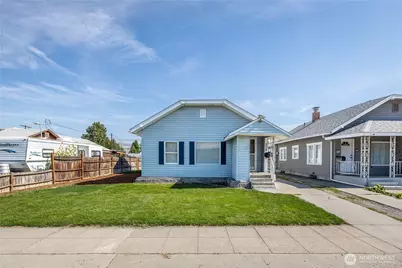 209 Fuller Street, Wenatchee, WA 98801 - Photo 4