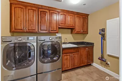 27145 11th Place S, Des Moines, WA 98198 - Photo 26