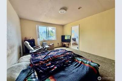 3719 Commercial Avenue, Anacortes, WA 98221 - Photo 10