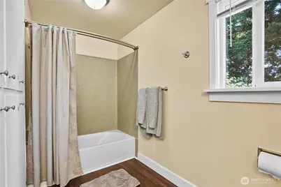 8003 NE 203rd St, Kenmore, WA 98028 - Photo 24